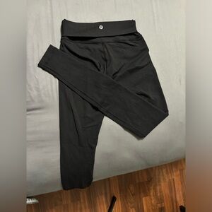 *Rare* Black Lululemon Leggings LUON material